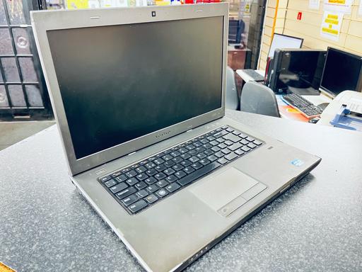 Buy & Sell East London Highams Park - East London - Photos for Dell Vostro 3560 Laptop Core i3 8GB RAM 500GB