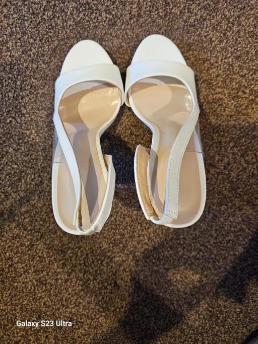 Buy & Sell West Midlands Coventry - Photos for Ladies white high heeled shoes