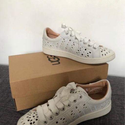 Buy & Sell North West London Willesden Green - North West London - Photos for UGG white summer leather shoes!