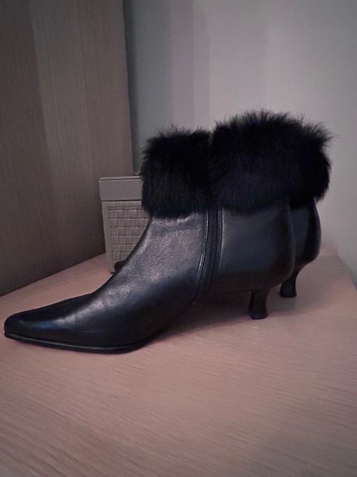 Buy & Sell West Midlands Birmingham - Photos for Leather Ankle Boots Size 3