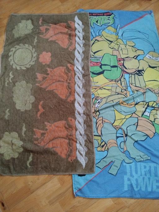 Buy & Sell West Midlands Wolverhampton - Photos for 2 Bath Towels.