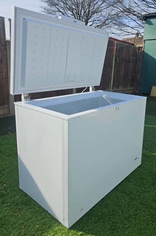 Buy & Sell Swan Village Sandwell - Photos for Chest Freezer (250 litres) - Delivery *