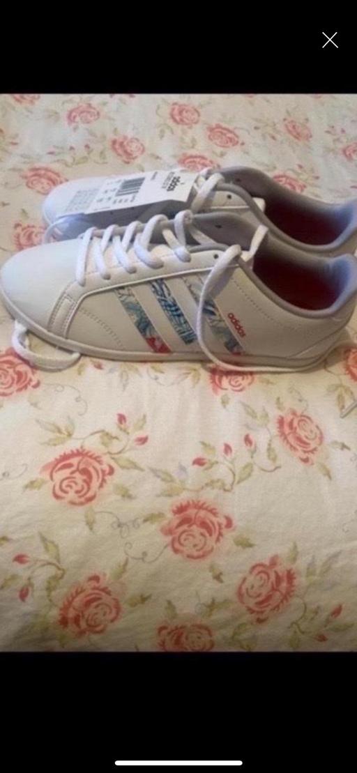 Buy & Sell West Midlands Sandwell - Photos for Adidas trainers