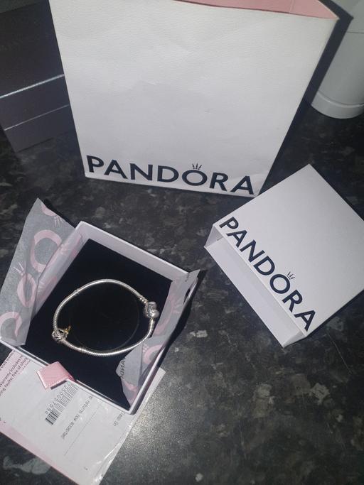 Buy & Sell East London Seven Kings - East London - Photos for pandora daughter bracelet with gift box