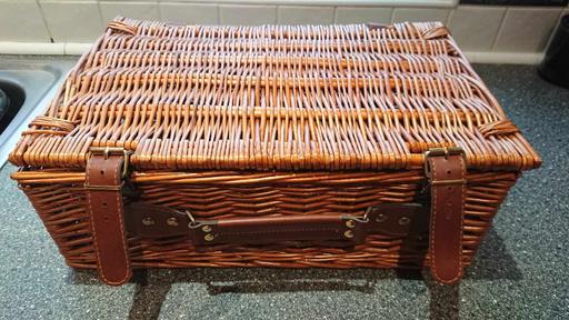 Buy & Sell Lincolnshire North Lincolnshire - Photos for Picnic Hamper, Excellent Condition