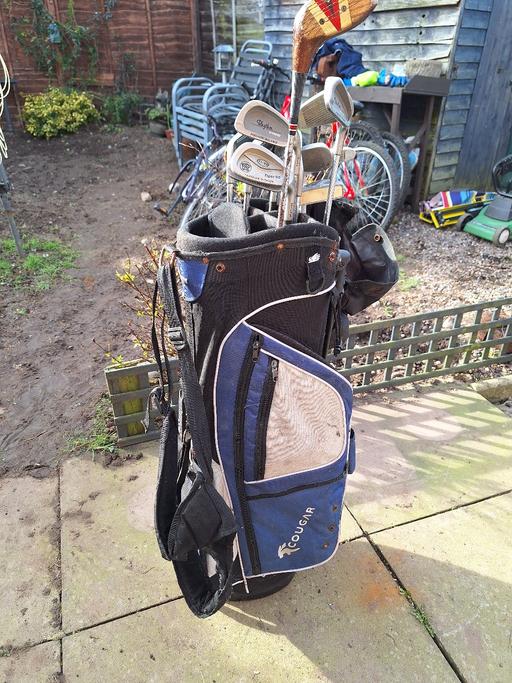 Buy & Sell West Midlands Walsall - Photos for golf clubs and bag