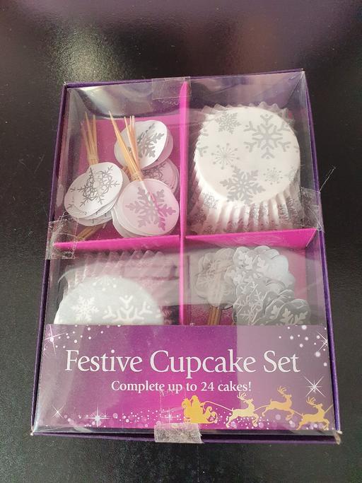 Buy & Sell West Midlands Dudley - Photos for Xmas cupcake set x 48 pieces NEW