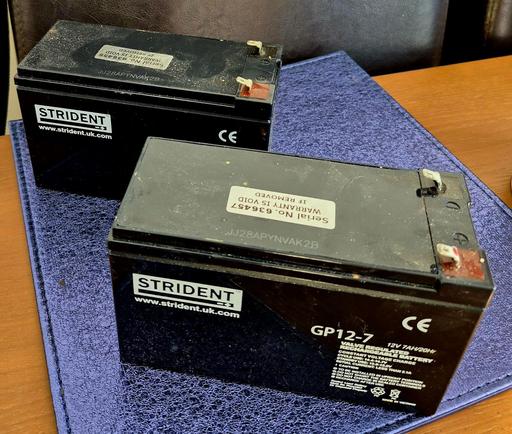 Buy & Sell West Midlands Dudley - Photos for 2 x Strident GP12-7 rechargeable batteries