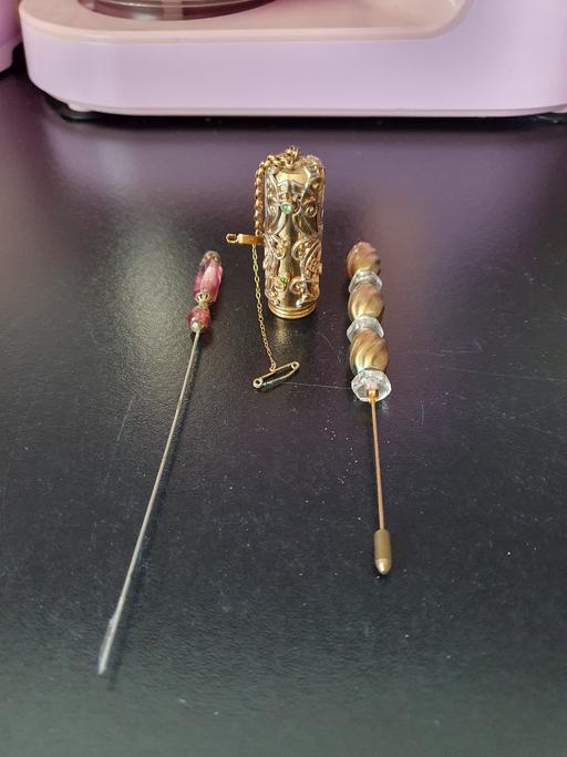 Buy & Sell West Midlands Dudley - Photos for vintage lipstick case & 2 hairpins