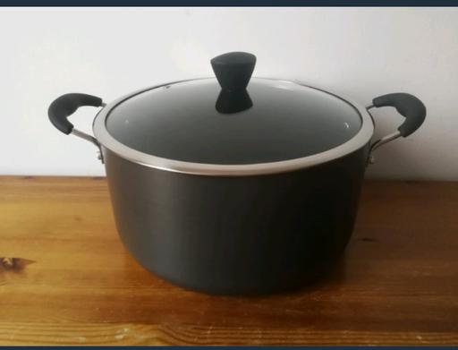 Buy & Sell Kent Sevenoaks - Photos for Casserole Pot, New