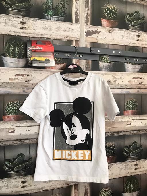 Buy & Sell Northumberland Hartford - Northumberland - Photos for BOYS MICKEY MOUSE T-SHIRT & CAR-SIZE 4-5 YRS