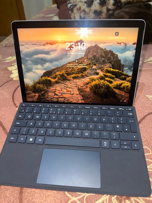 Buy & Sell West London Hillingdon - Photos for Microsoft surface touch screen 64 GB