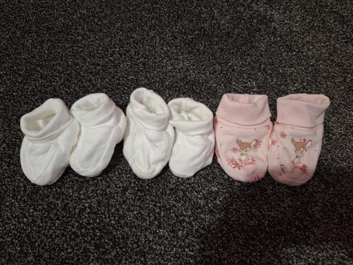 Buy & Sell Falkirk Stenhousemuir - Falkirk - Photos for Baby Booties Size 3-6 Months