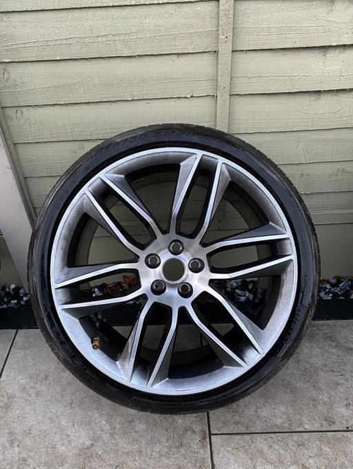 Vehicles South West London Richmond upon Thames - Photos for Jaguar f type alloy wheel 20