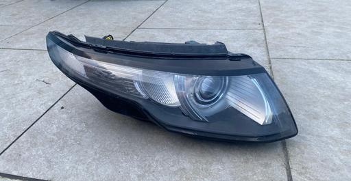 Vehicles South West London Richmond upon Thames - Photos for Range rover evoque headlight