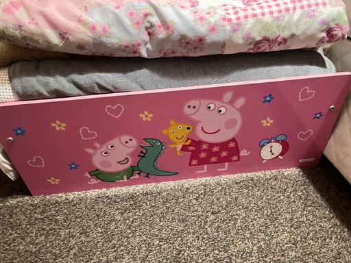 Buy & Sell West Midlands Sandwell - Photos for Peppa pig toddler bed