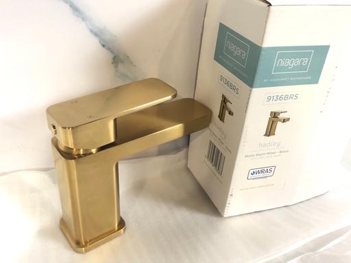 Buy & Sell West Yorkshire Kirklees - Photos for BASIN MIXER TAP IN BRASS