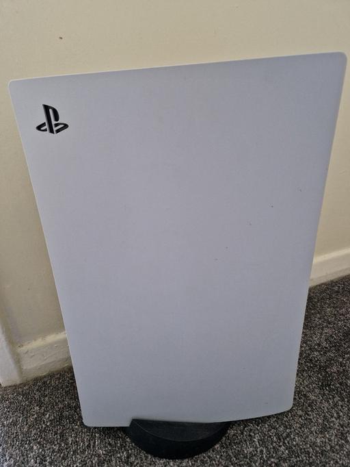 Buy & Sell Somerset Holway Green - Somerset - Photos for ps5 console with box and game