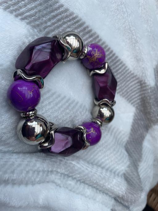 Buy & Sell North Northamptonshire Kettering - NN15 - Photos for Chunky purple bracelet