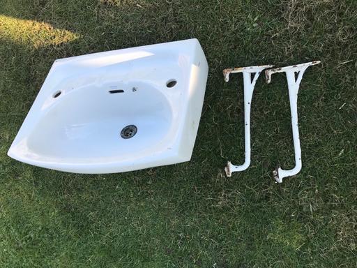 Buy & Sell Gloucestershire Gloucester - Photos for Armitage Shanks sink with brackets