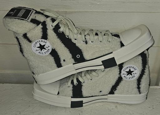 Buy & Sell Essex Tendring - Photos for Mens Converse Chuck Taylor Hi-tops