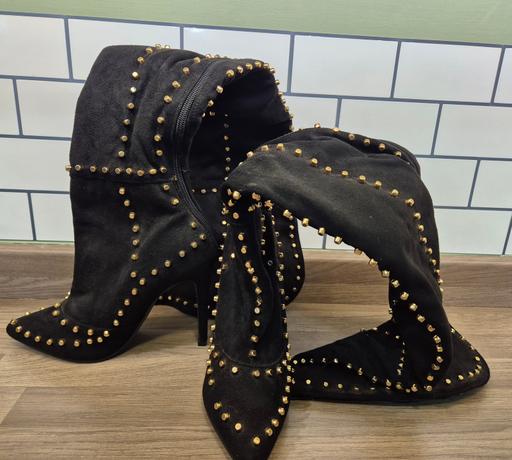 Buy & Sell Lancashire Blackburn with Darwen - Photos for Black with gold studded thigh high boots