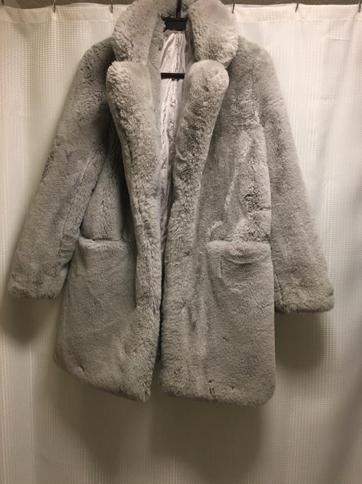 Buy & Sell South East London Nunhead - South East London - Photos for Grey Miss Pap Faux Fur Coat M