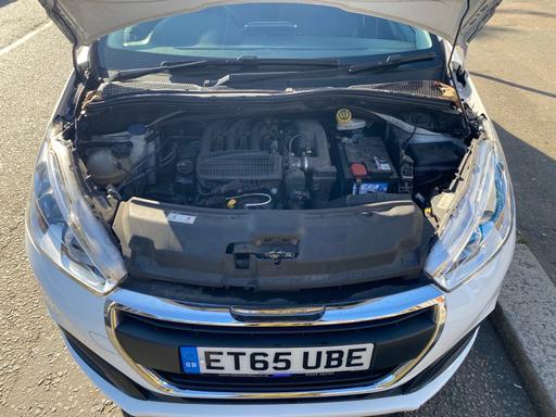 Vehicles East London Walthamstow - East London - Photos for Peugeot 208, 2016, Manual, 1199cc, Dual Cont.