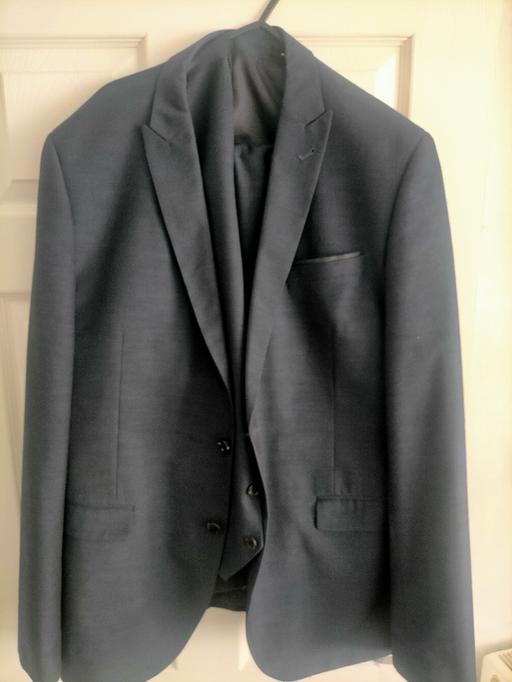 Buy & Sell West Midlands Wolverhampton - Photos for Men's Slimfit suit