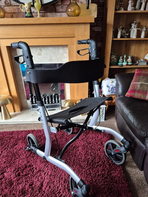 Buy & Sell West Midlands Dudley - Photos for adapt Deluxe Mobility Rollator Walker