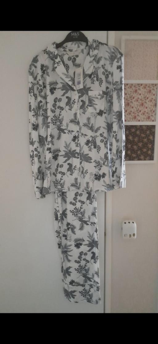 Buy & Sell Nottinghamshire Broxtowe - Photos for M&S .