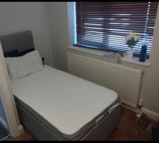 Residential Property West Midlands Birmingham - Photos for Room to rent in 2 bed house.