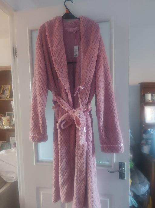 Buy & Sell West Midlands Dudley - Photos for 2 brand new medium ladies dressing gowns