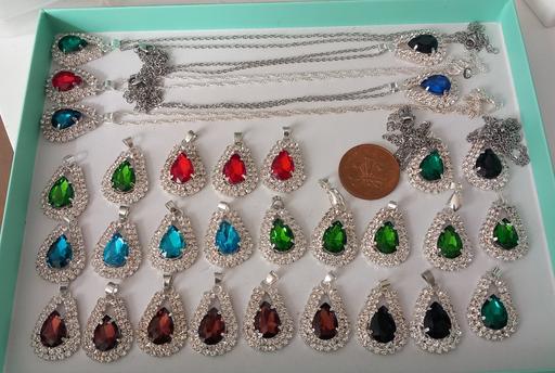 Buy & Sell Merseyside Saint Helens - Photos for collection of crystal and gemstone pendants