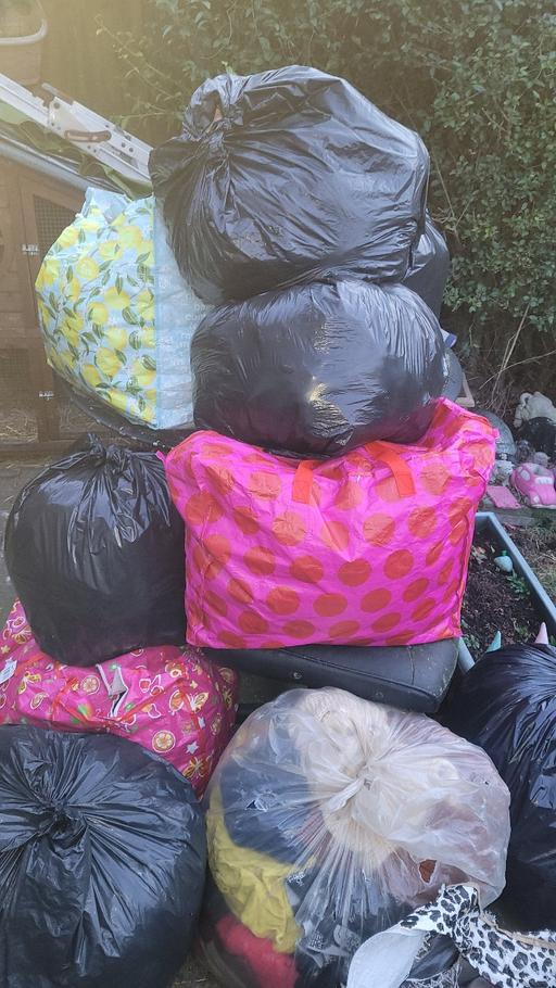 Buy & Sell West Midlands Birmingham - Photos for 17 bags of clothes joblot