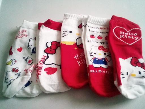 Buy & Sell Lincolnshire East Lindsey - Photos for 5 pairs of hello kitty socks