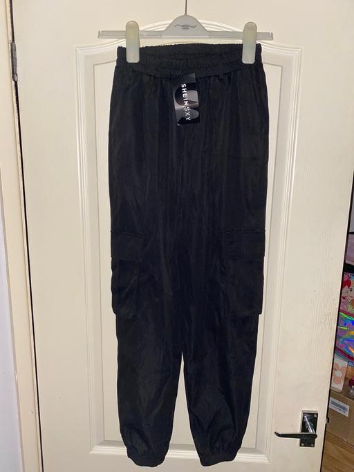 Buy & Sell West Midlands Birmingham - Photos for New ladies cargo bottoms size XS