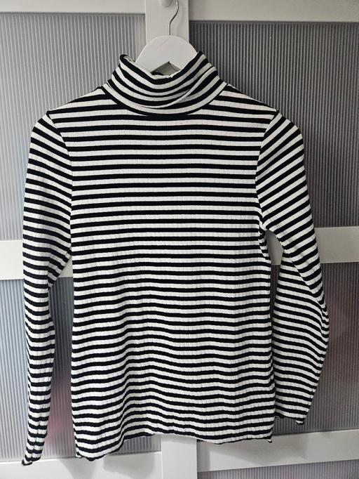 Buy & Sell Halton Weston Point - Watford - Photos for Age 12-13 M&S top