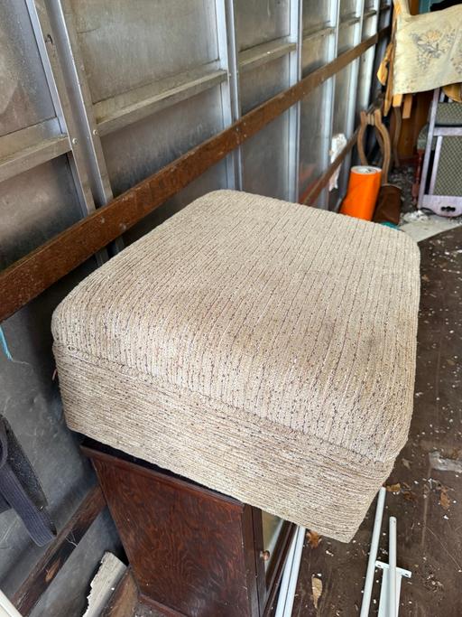 Buy & Sell Kent Swale - Photos for Vintage beige foot stool