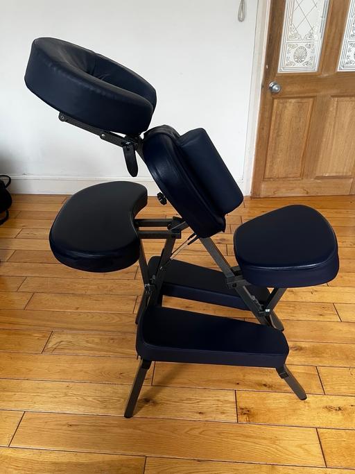 Buy & Sell North London Finsbury Park - North London - Photos for Portable massage chair