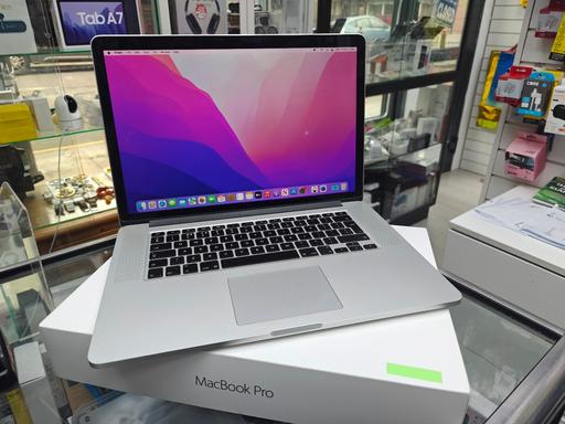 Buy & Sell West London Acton - West London - Photos for Macbook Pro 15 inch 16GB 256GB i7 Retina Disp