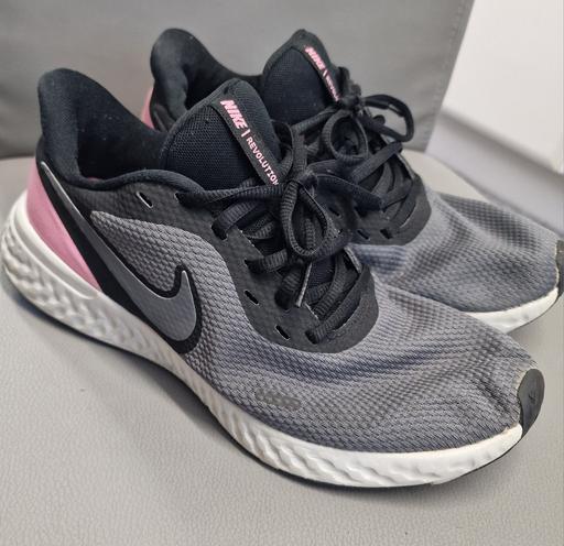 Buy & Sell West Midlands Wolverhampton - Photos for nike