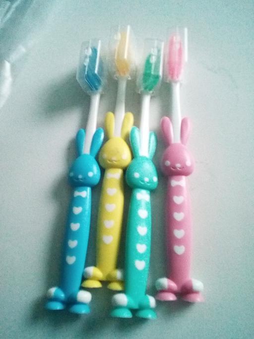 Buy & Sell Lincolnshire East Lindsey - Photos for new pack of 4 kids soft toothbrushes