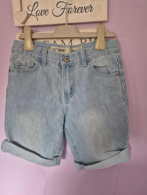 Buy & Sell West Midlands Sandwell - Photos for Boys Denim shorts