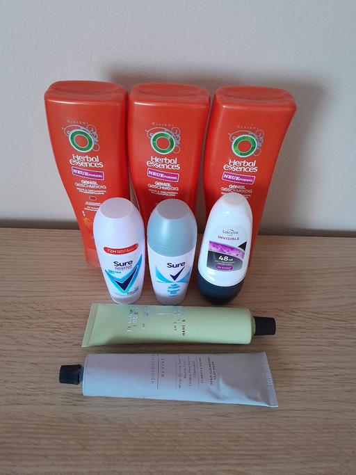 Buy & Sell West Midlands Wolverhampton - Photos for Assorted Toiletries Bundle