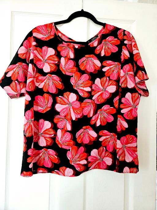Buy & Sell South Yorkshire Doncaster - Photos for Summer top, size 16.