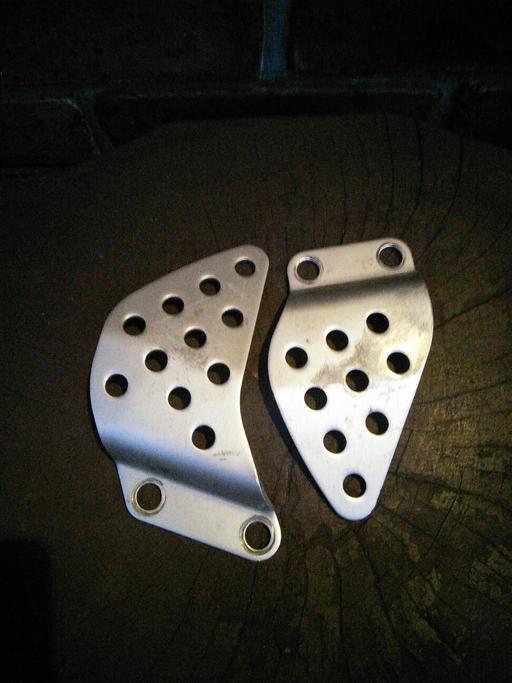 Vehicles East London Victoria Docks - East London - Photos for Kawasaki zx636r heel plates