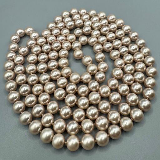 Buy & Sell West Midlands Birmingham - Photos for Lovely Extra Long Vintage Glass Pearl Neckla