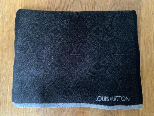 Buy & Sell South East London Woodside - Croydon - Photos for Louis Vuitton Monogram Scarf