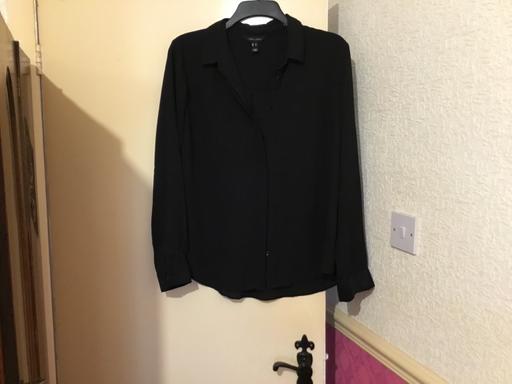 Buy & Sell West Midlands Sandwell - Photos for Ladies Black Shirt Size 16 from New Look